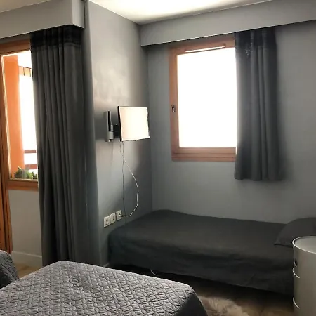 Oursblanc834 Apartment